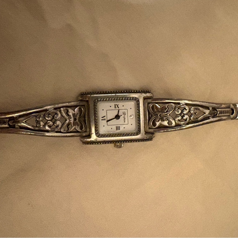 Brighton Watch with Floral Motifs - Picture 5 of 6